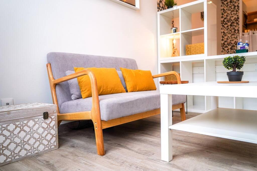 L'Atelier • Cosy • Elegant Apartment Déols Exterior foto